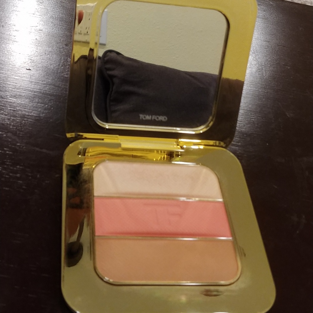 Tom Ford Soleil Contouring Compact